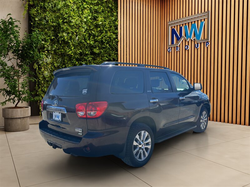 Used 2015 Toyota Sequoia Limited AWD/4WD image 33