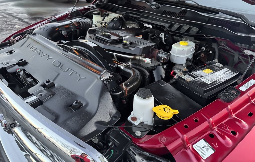 Used 2014 RAM 3500 Laramie image 34