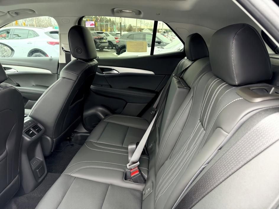 New 2026 Buick Envision Avenir image 7