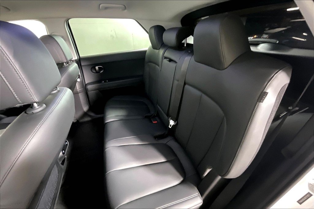 Used 2025 Hyundai Ioniq 5 SEL RWD image 25