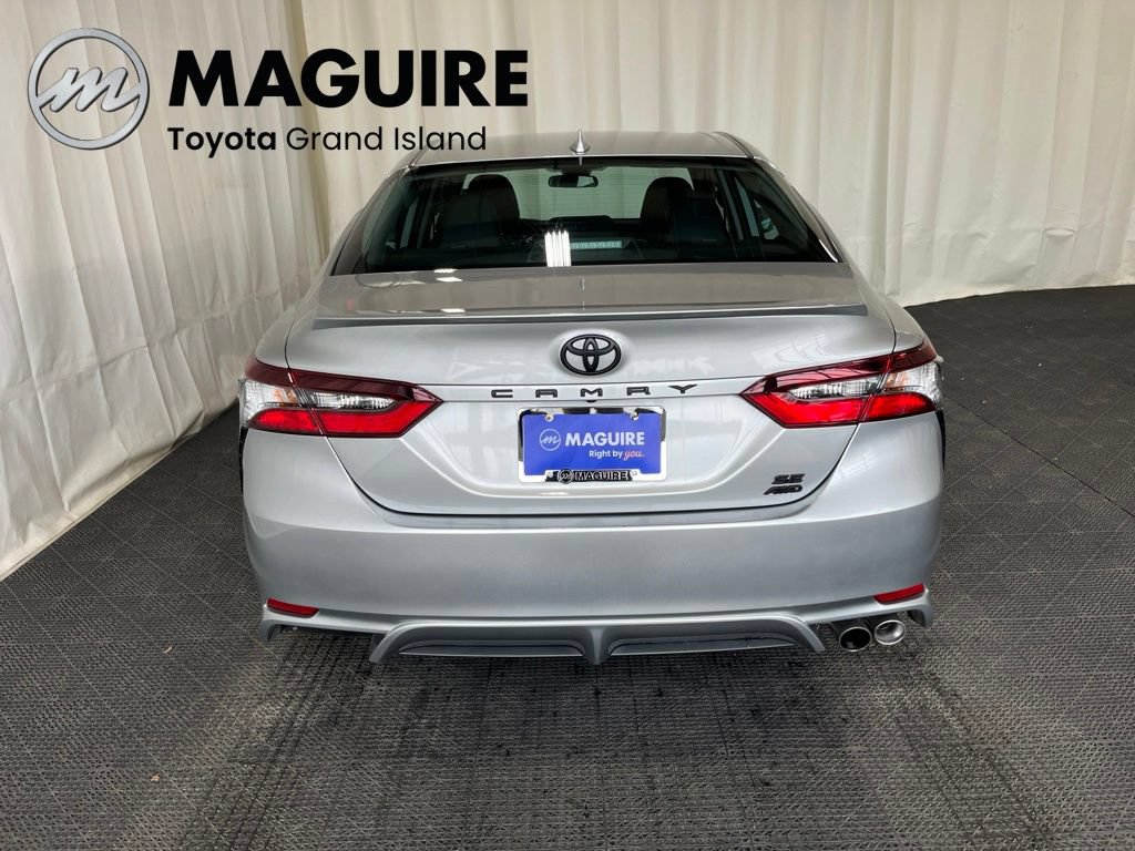 Used 2024 Toyota Camry SE AWD/4WD image 30
