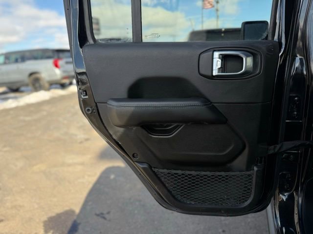 Used 2022 Jeep Wrangler Unlimited Rubicon 4xe w/ Cold Weather Group image 14