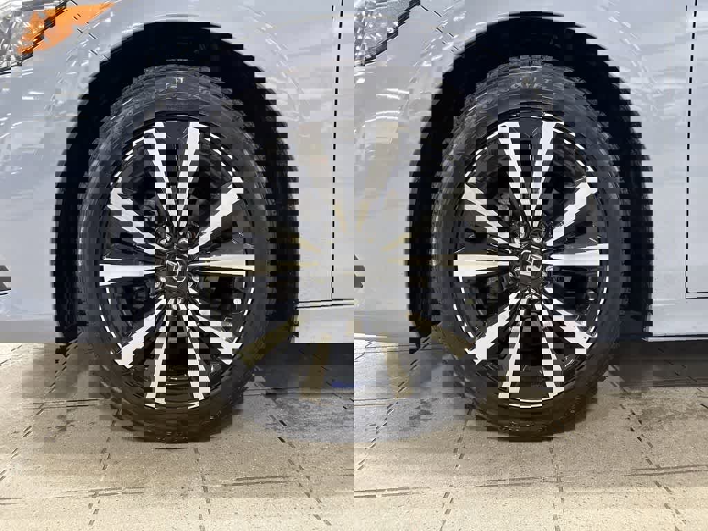 Certified 2024 Honda Civic EX image 10