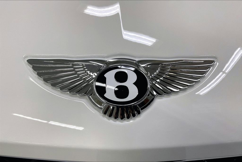 New 2026 Bentley Bentayga AWD/4WD image 18