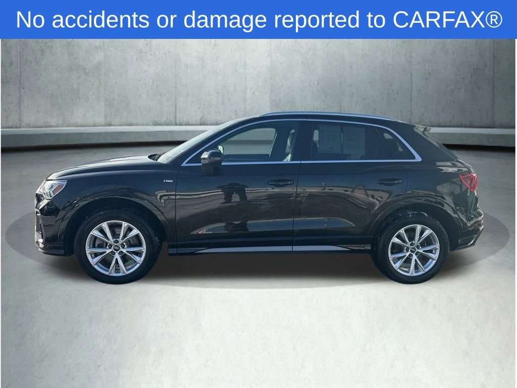 Used 2023 Audi Q3 2.0T Premium Plus w/ Premium Plus Package image 2
