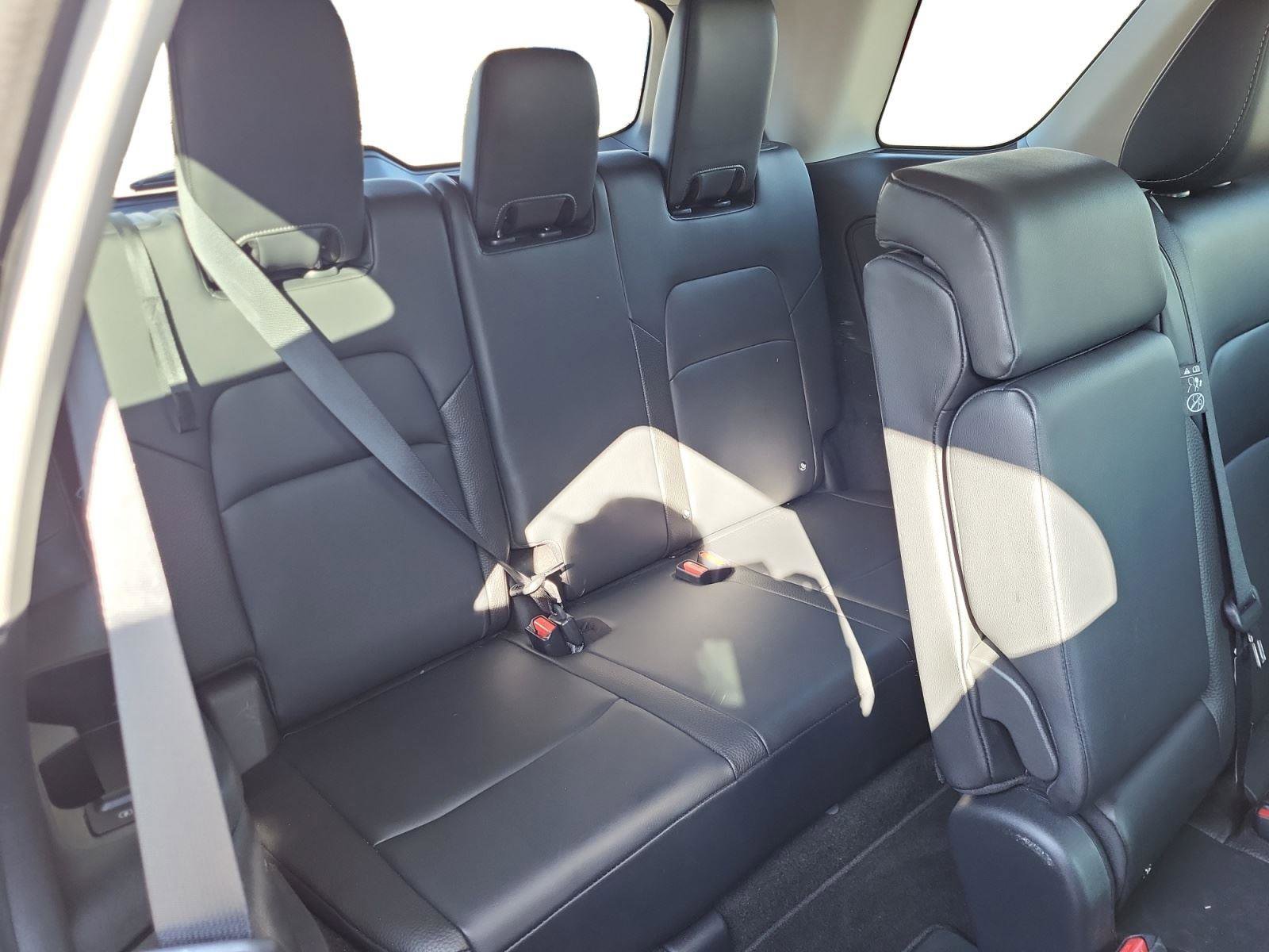 Used 2022 Nissan Pathfinder SL image 25