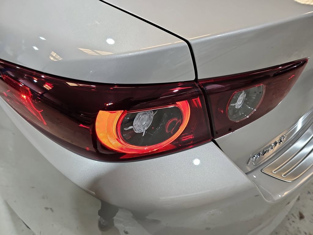 New 2026 MAZDA MAZDA3 2.5 S Sedan w/ Preferred Pkg image 33