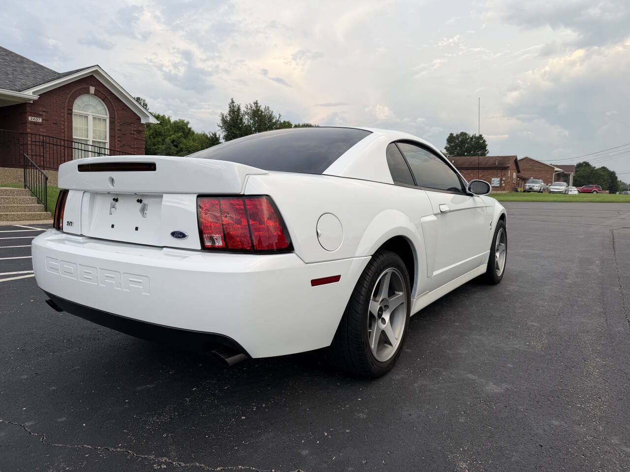 Used 2003 Ford Mustang Cobra RWD image 8