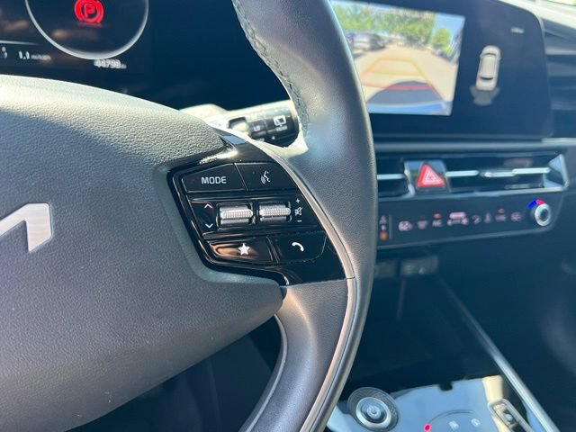 Certified 2023 Kia Niro Wind w/ Wind Preserve Package FWD image 21
