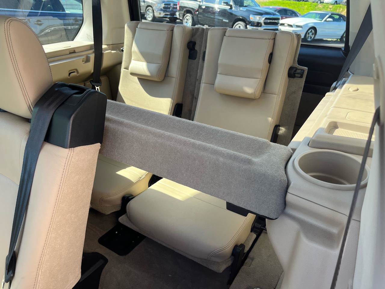 Used 2012 Land Rover LR4 HSE AWD/4WD image 26