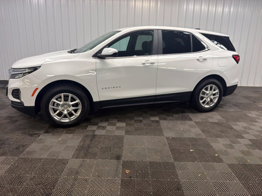 Used 2024 Chevrolet Equinox LT AWD/4WD image 6