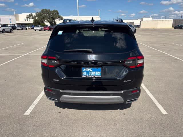 Used 2025 Honda Pilot Elite image 4