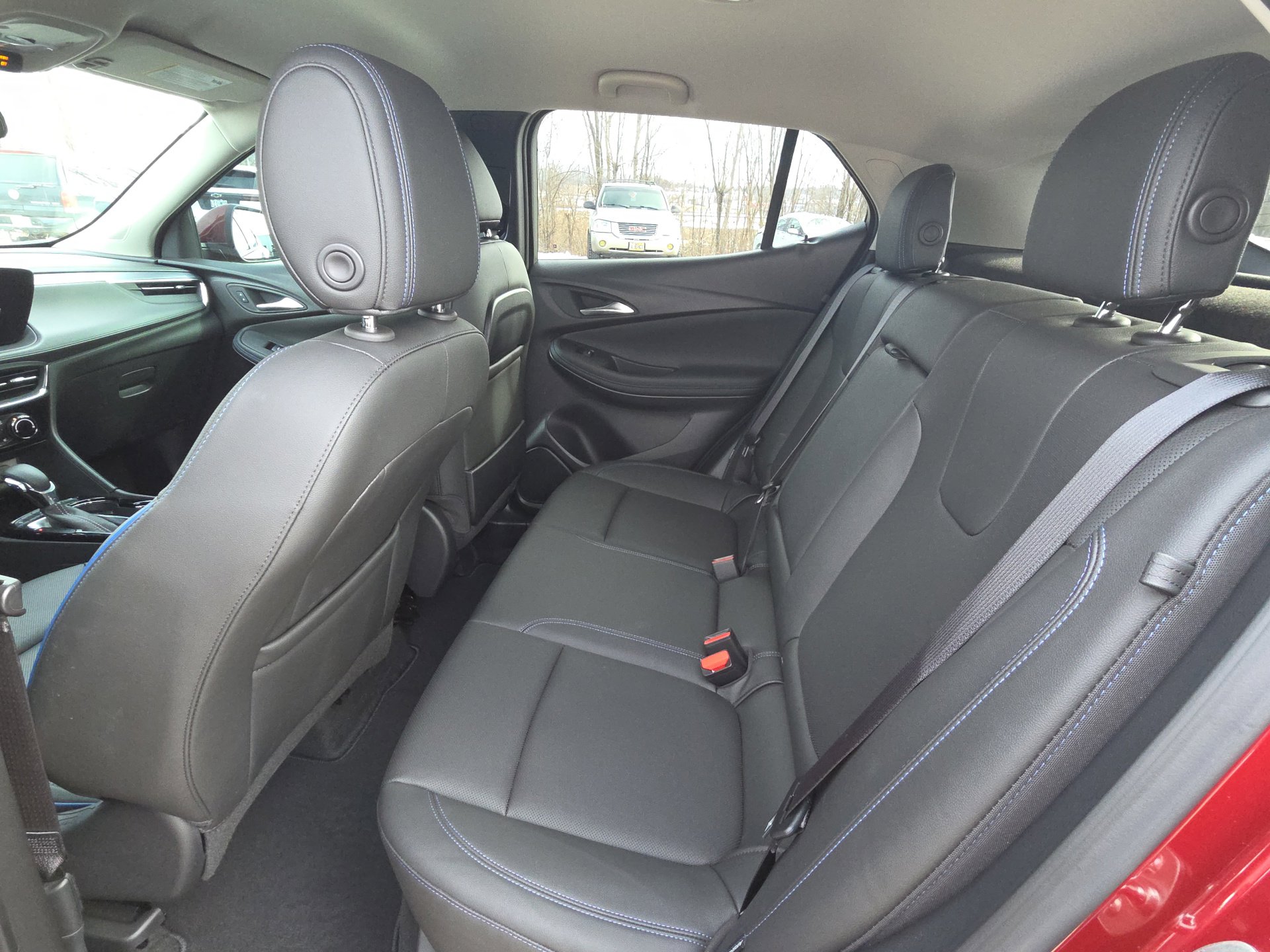 Certified 2025 Buick Encore GX Sport Touring w/ Comfort Package image 28