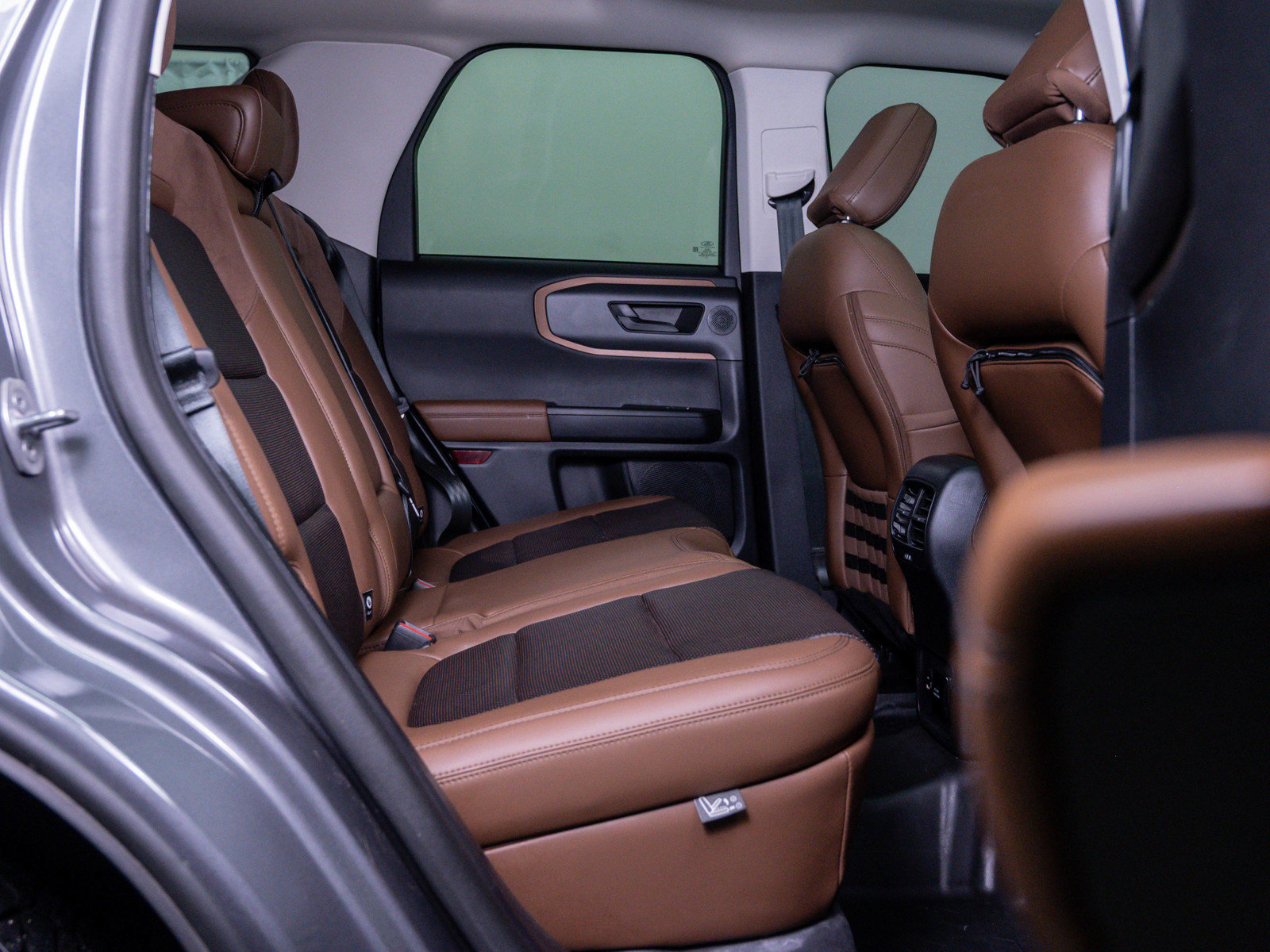 Used 2023 Ford Bronco Sport Badlands w/ Premium Package image 11