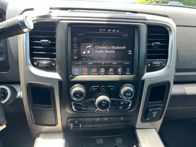 Used 2014 RAM 2500 SLT w/ Luxury Group image 21