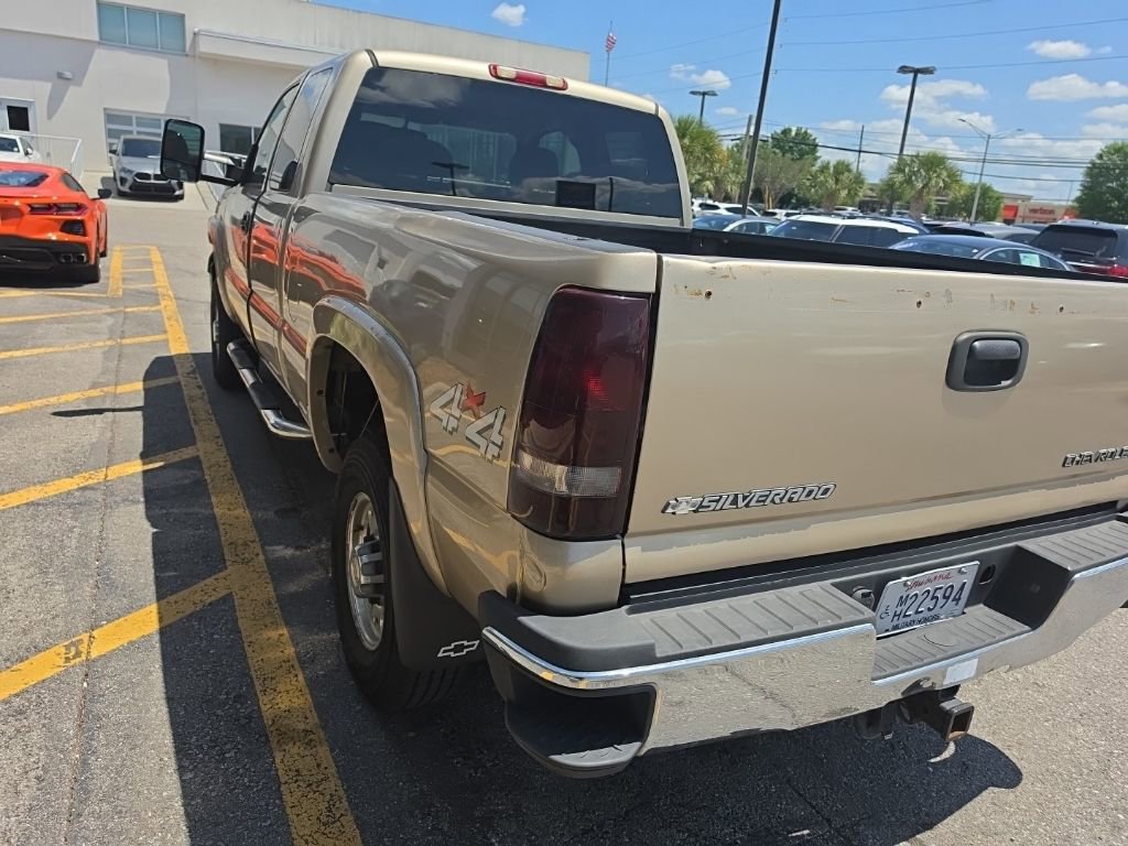 Used 2004 Chevrolet Silverado 2500 LS w/ Skid Plate Package image 13