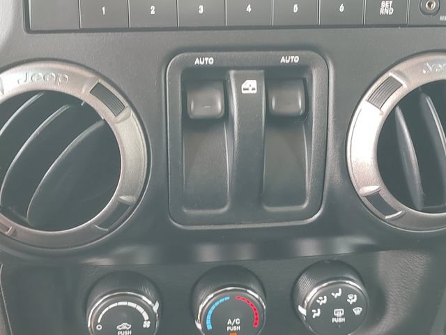 Used 2011 Jeep Wrangler Sport AWD/4WD image 15