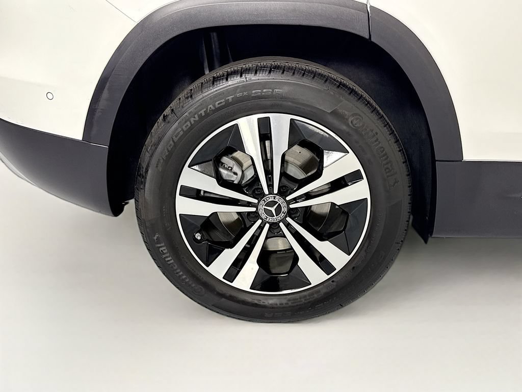 Certified 2026 Mercedes-Benz GLB 250 image 33