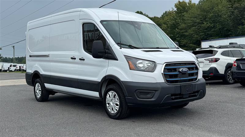 Used 2023 Ford E-Transit Medium Roof RWD image 4
