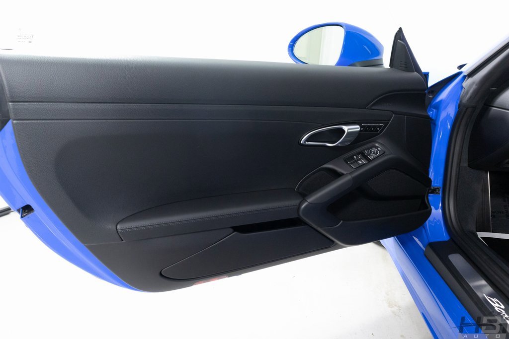 Used 2023 Porsche 718 Boxster S image 11