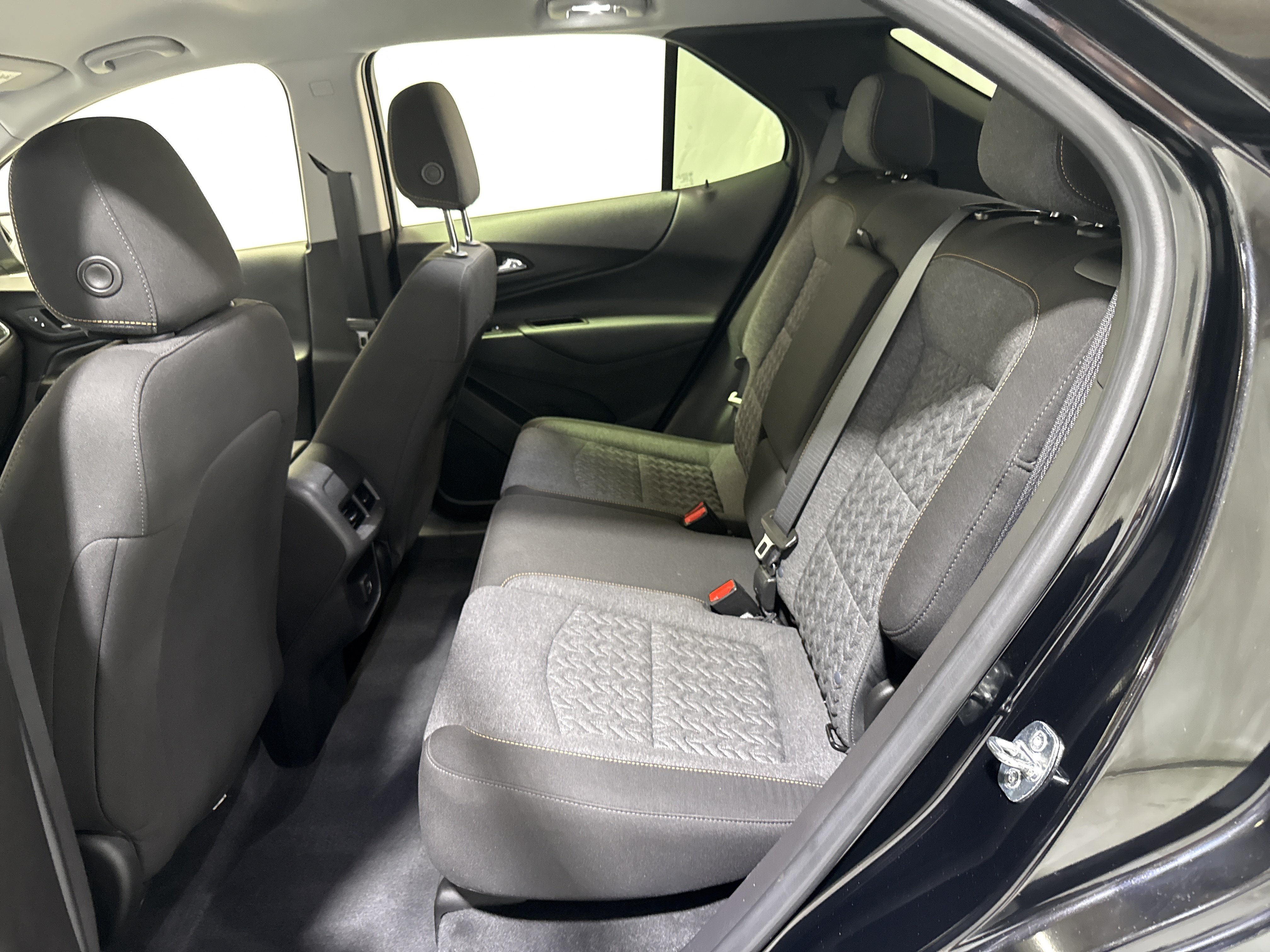 Used 2024 Chevrolet Equinox LT AWD/4WD image 17