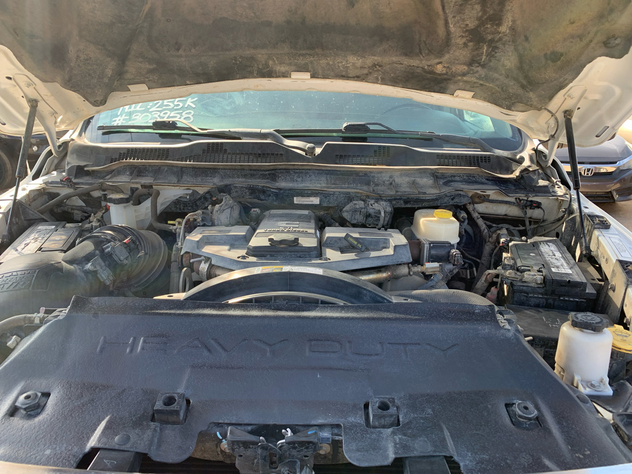 Used 2018 RAM 2500 SLT w/ Luxury Group image 36