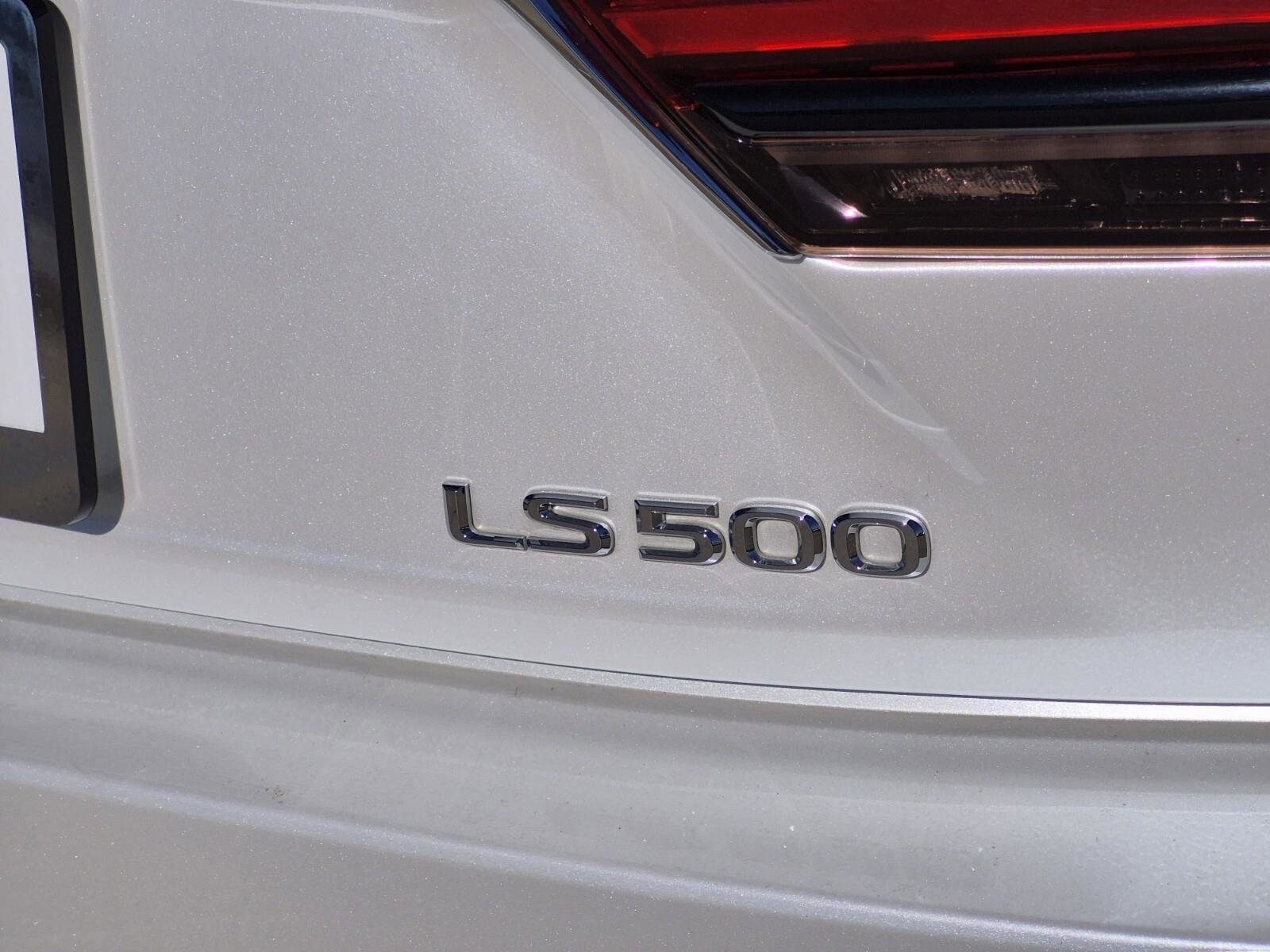 Used 2021 Lexus LS 500 image 10