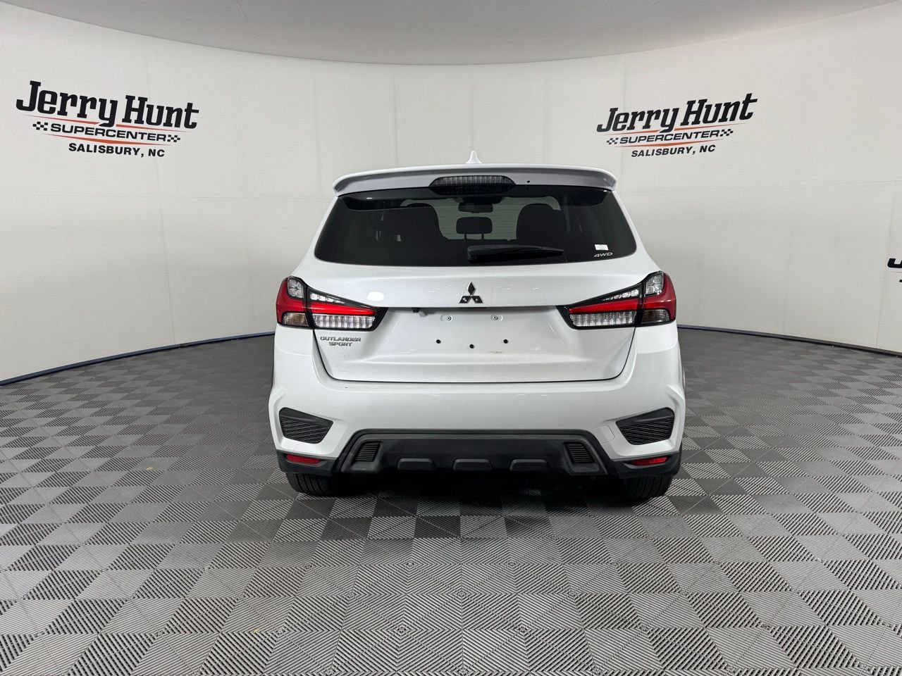 Used 2023 Mitsubishi Outlander Sport ES AWD/4WD image 11