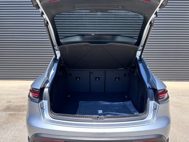 Certified 2026 Porsche Macan AWD/4WD image 26