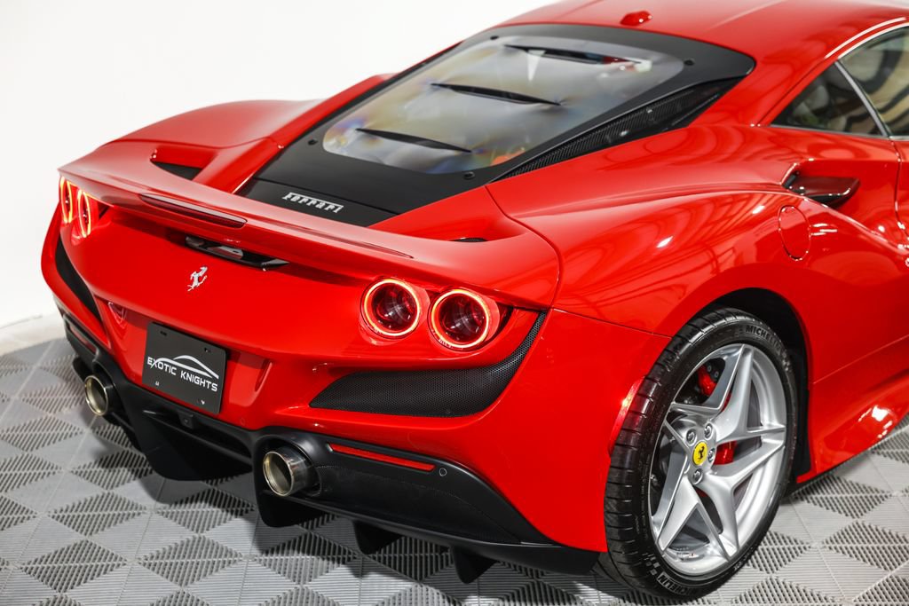 Used 2020 Ferrari F8 Tributo RWD image 9