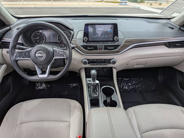 Used 2024 Nissan Altima 2.5 SV image 23