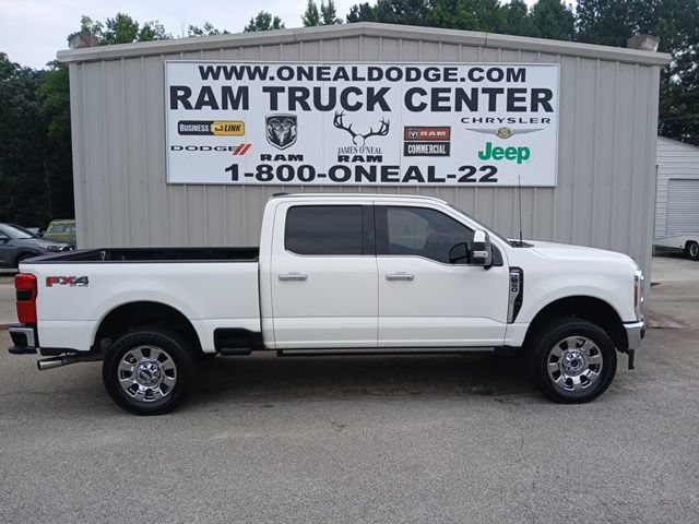 Used 2024 Ford F250 Lariat w/ Lariat Ultimate Package AWD/4WD image 2