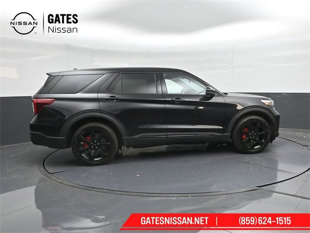 Used 2022 Ford Explorer ST w/ Equipment Group 401A image 3