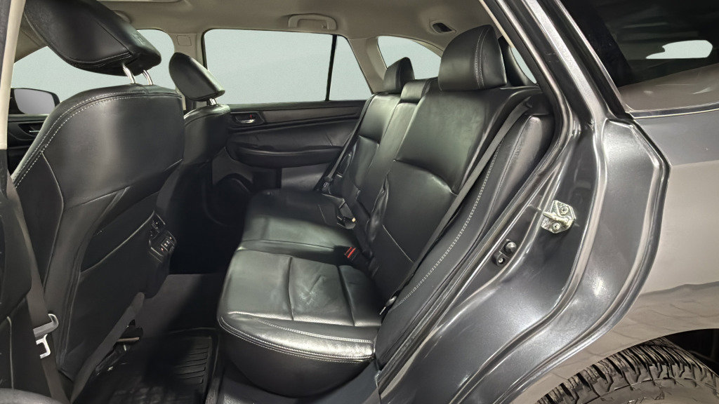 Used 2019 Subaru Outback 2.5i Limited image 29
