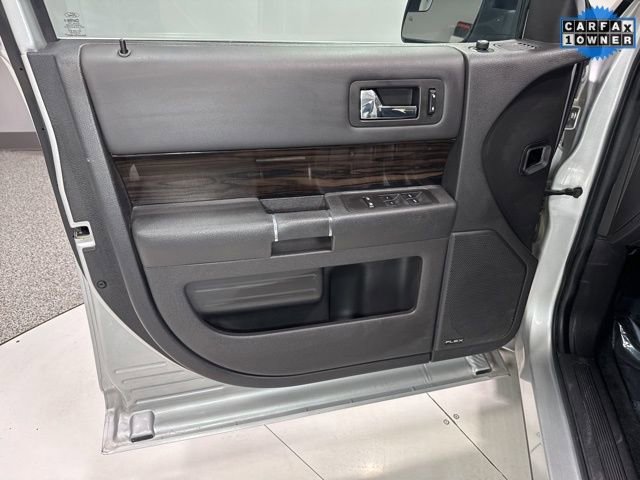 Used 2019 Ford Flex SEL image 9