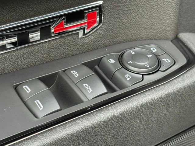 Used 2024 GMC Sierra 1500 AT4 w/ AT4 Premium Package image 21