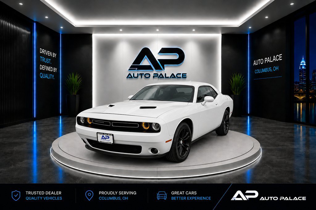 Used 2018 Dodge Challenger SXT RWD video 1