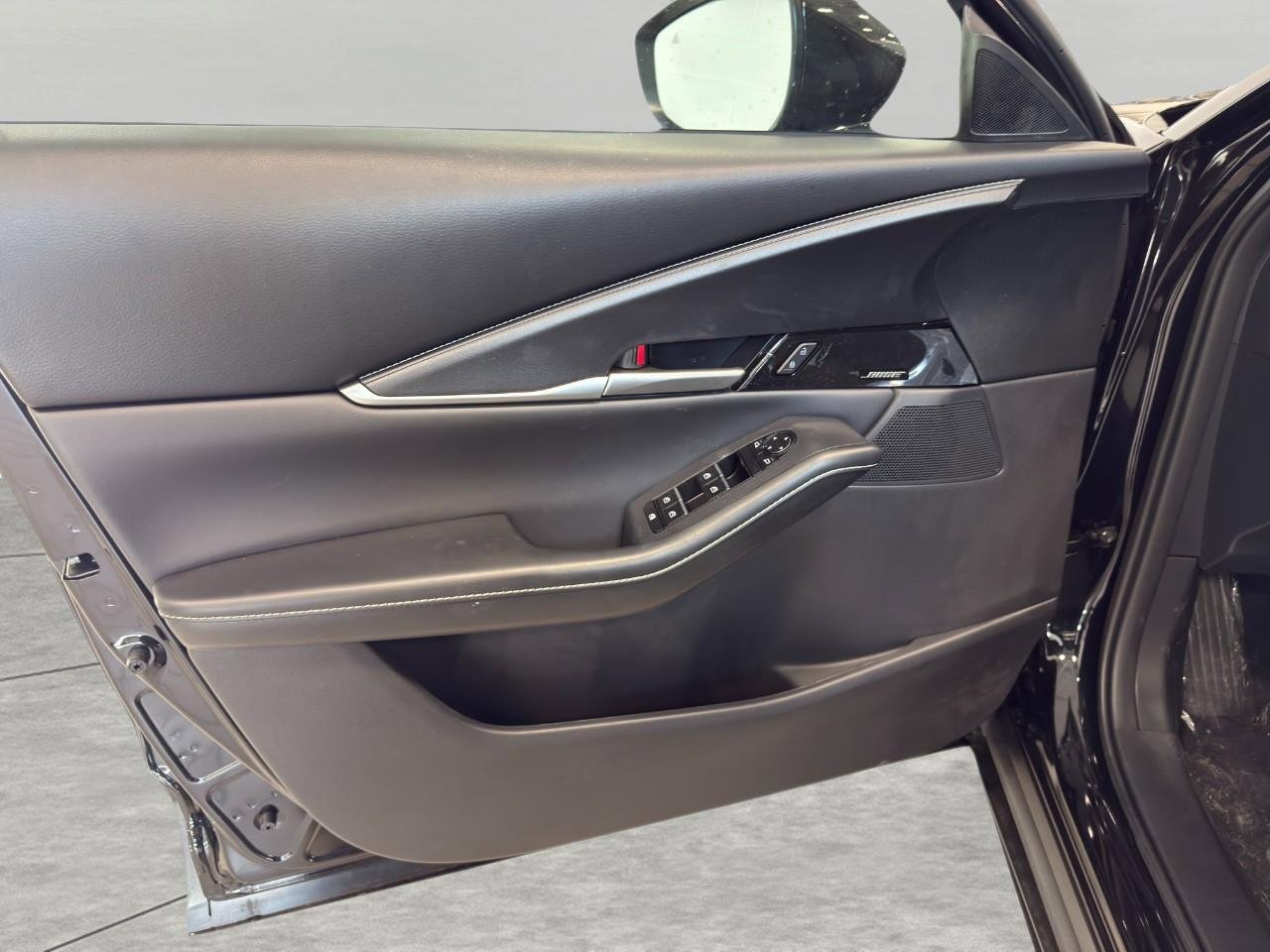 New 2026 MAZDA CX-30 2.5 Turbo w/ Premium Package AWD/4WD image 8