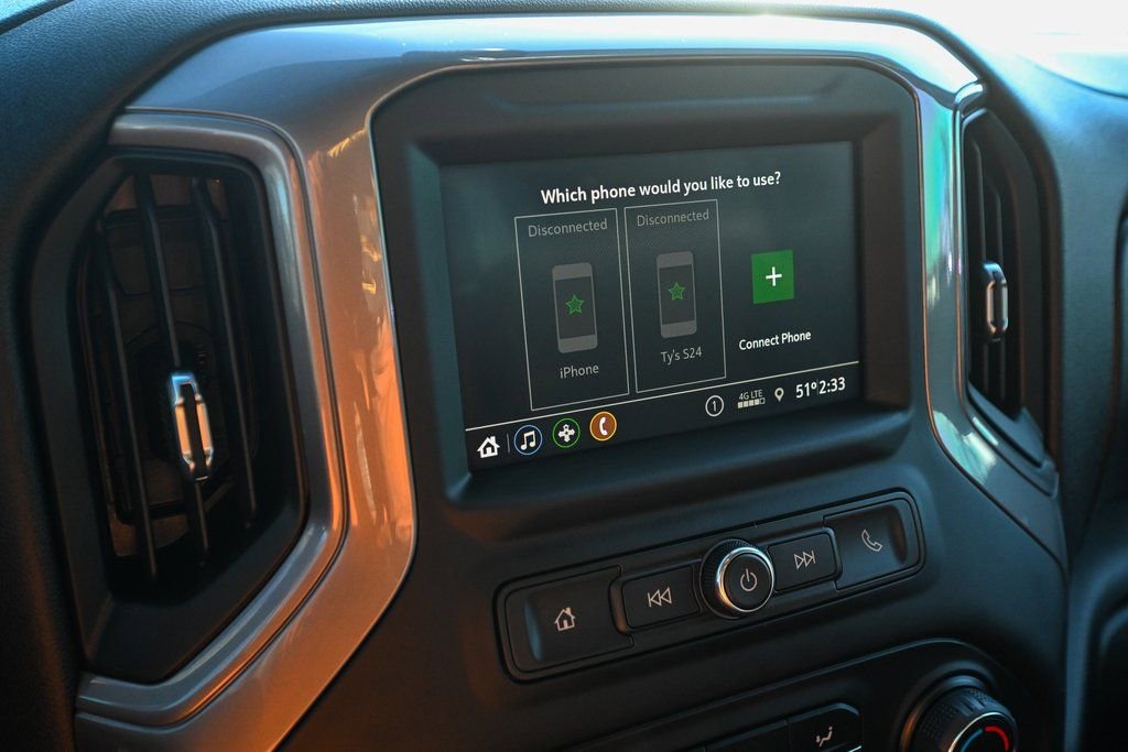 Used 2022 Chevrolet Silverado 2500 Custom w/ Custom Value Package image 36