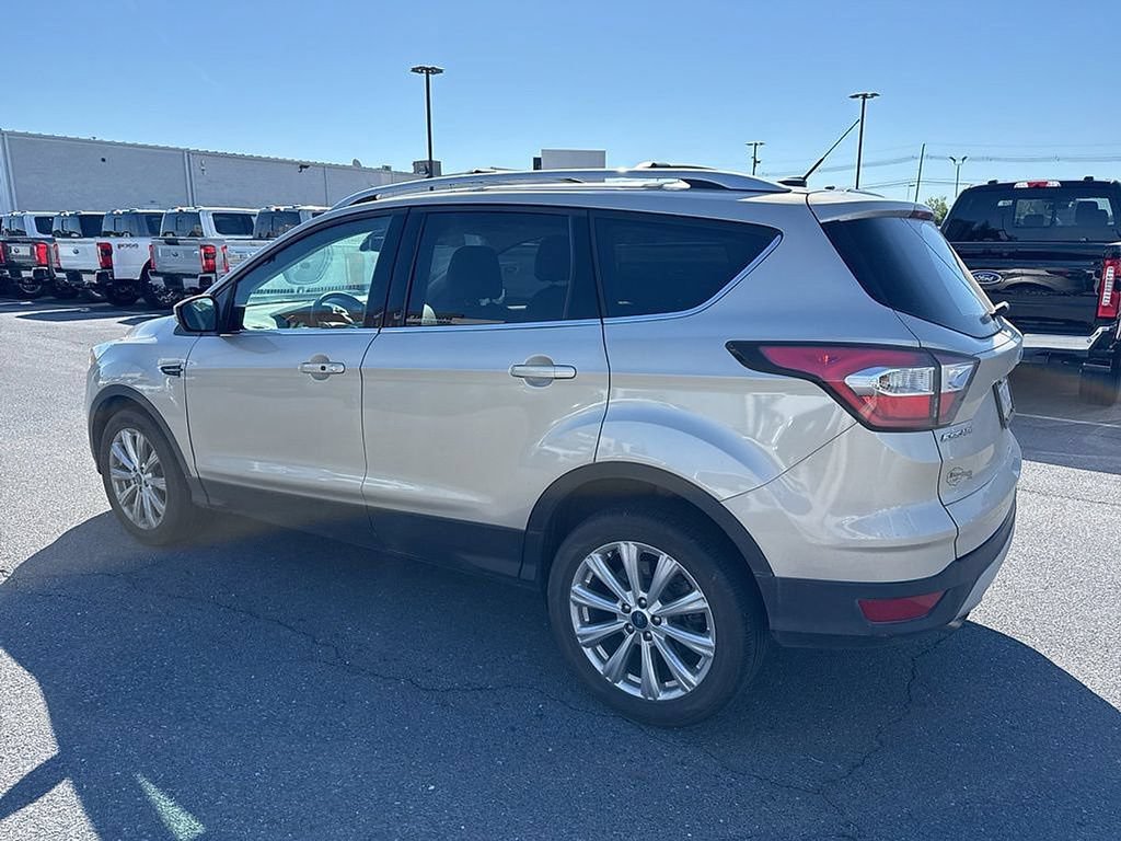 Certified 2017 Ford Escape Titanium AWD/4WD image 3