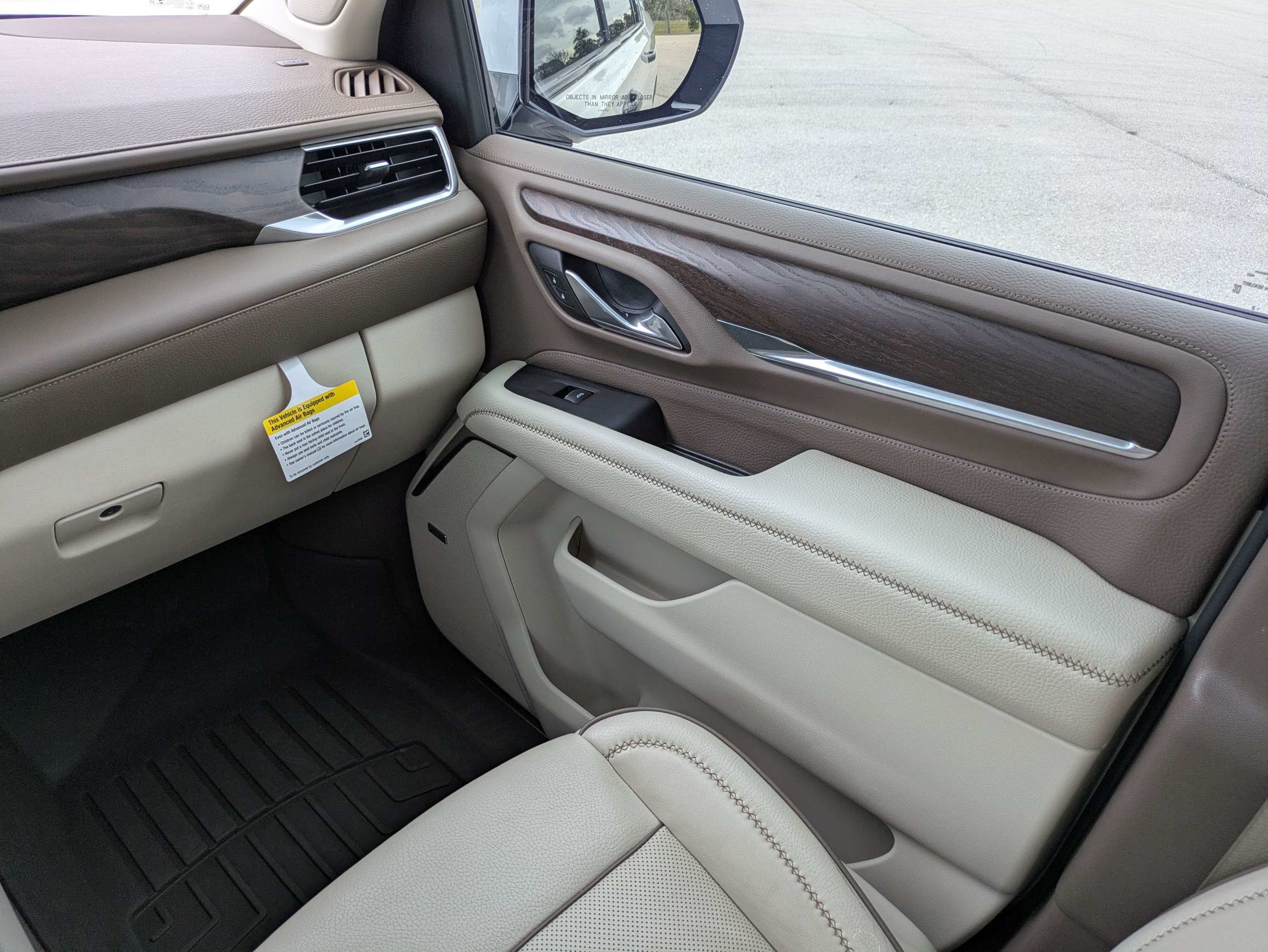 Used 2022 GMC Yukon XL Denali AWD/4WD image 17