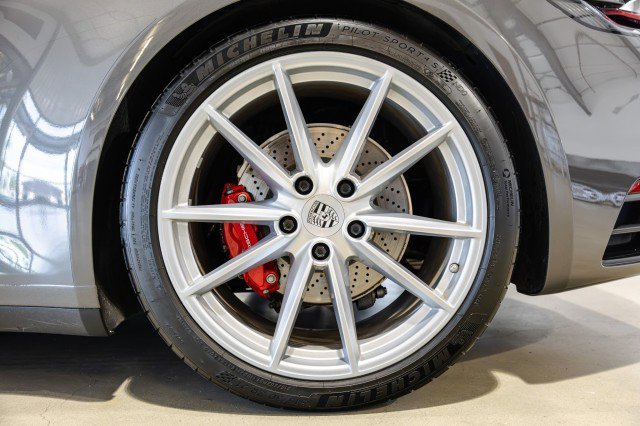Used 2020 Porsche 911 Carrera S w/ Premium Package RWD image 20