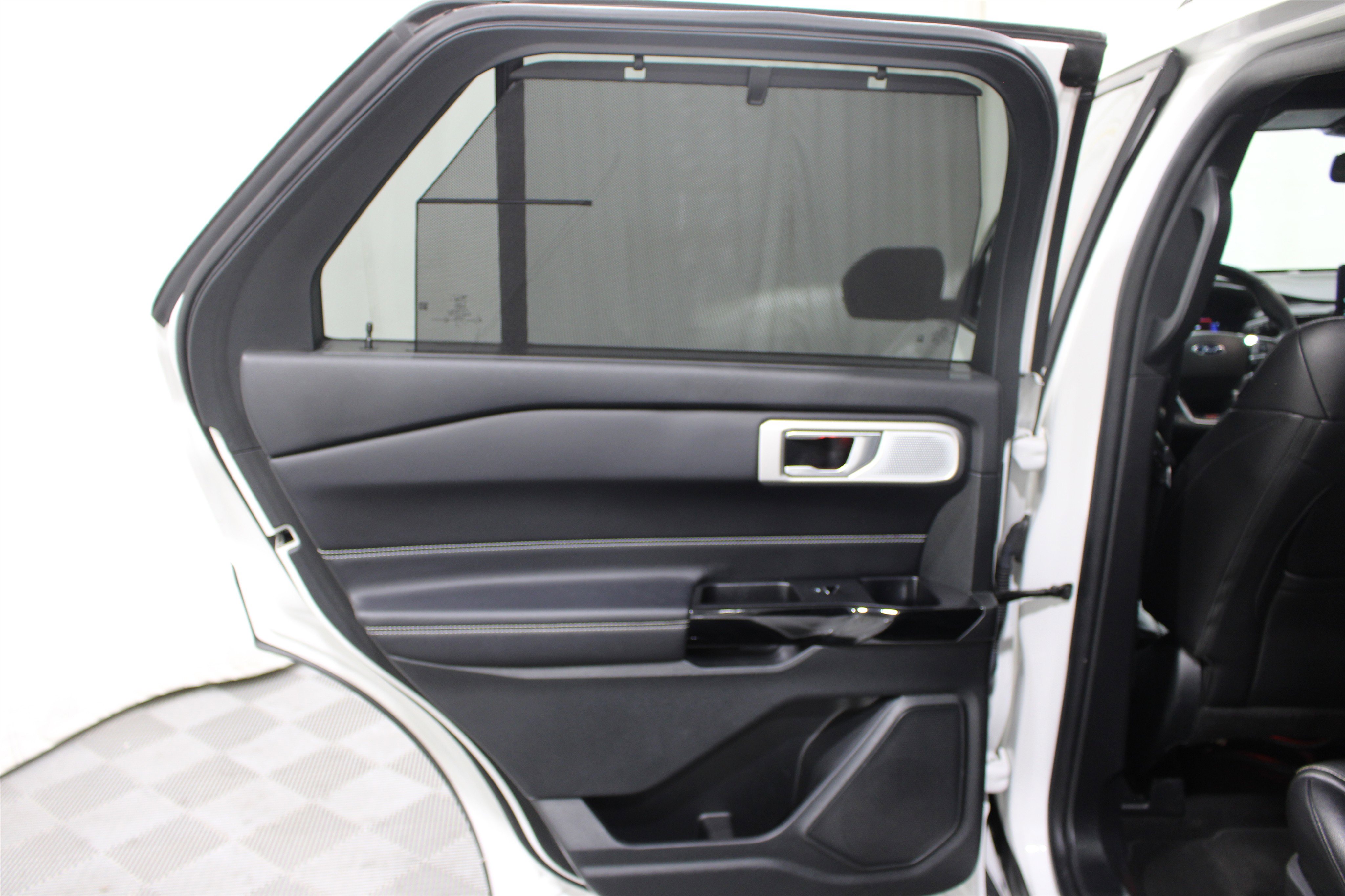 Used 2022 Ford Explorer ST w/ Equipment Group 401A AWD/4WD image 22