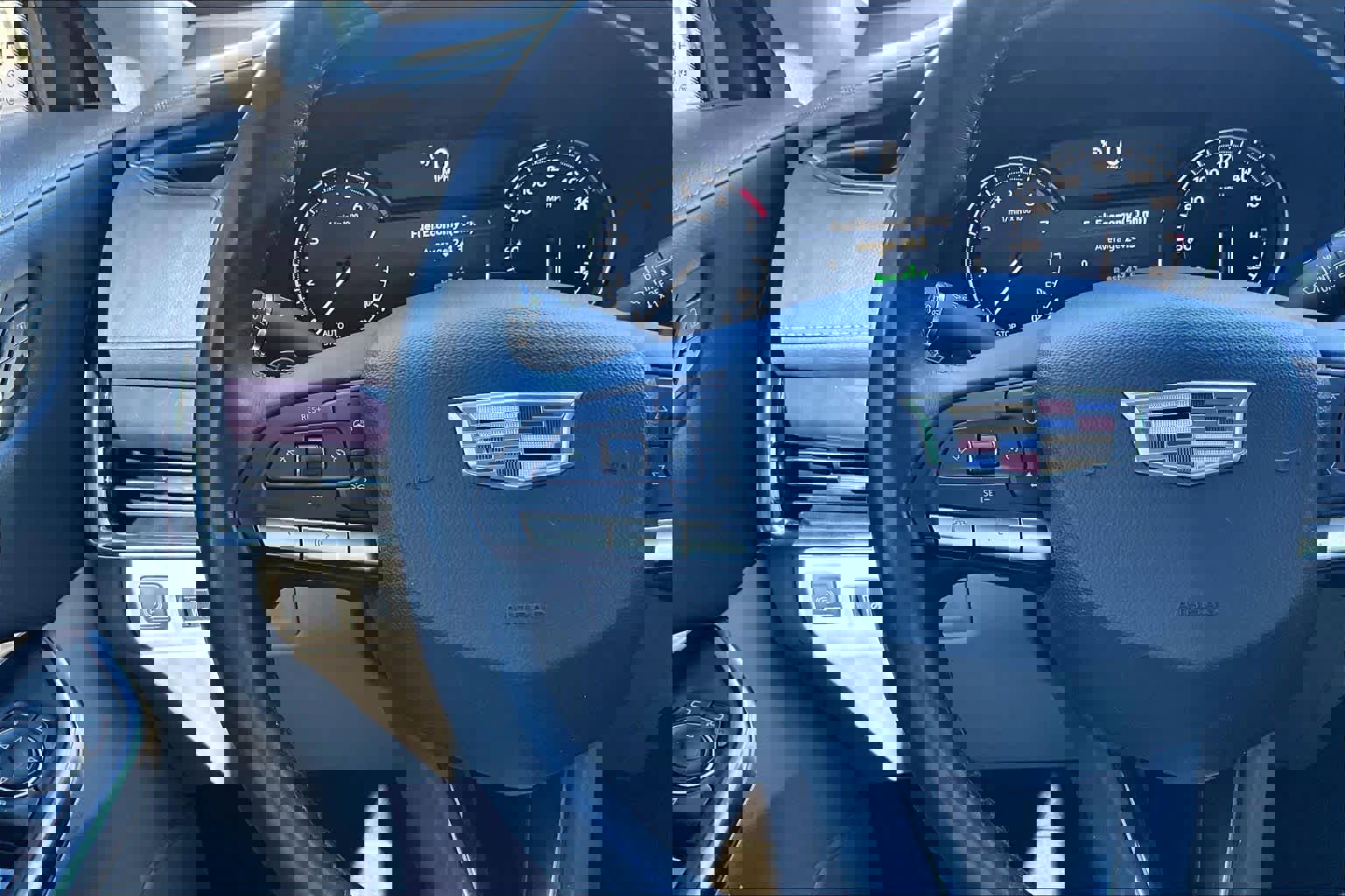 Used 2023 Cadillac XT4 Luxury w/ Cold Weather Package image 24