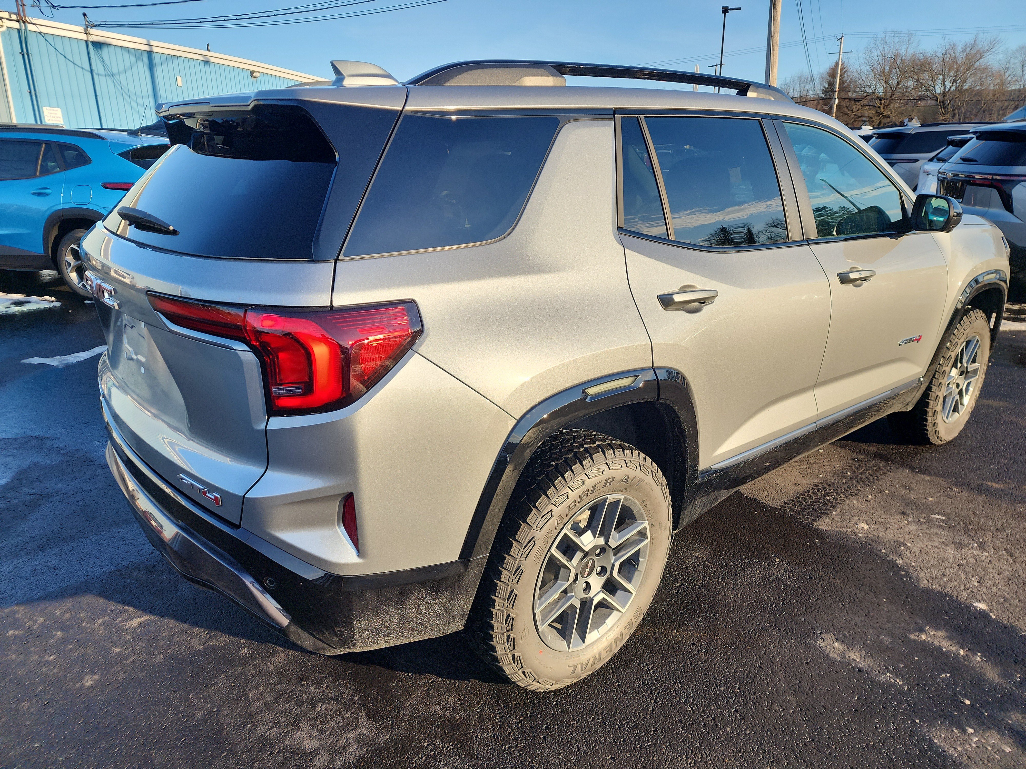 New 2026 GMC Terrain AT4 w/ Technology Package II AWD/4WD image 8