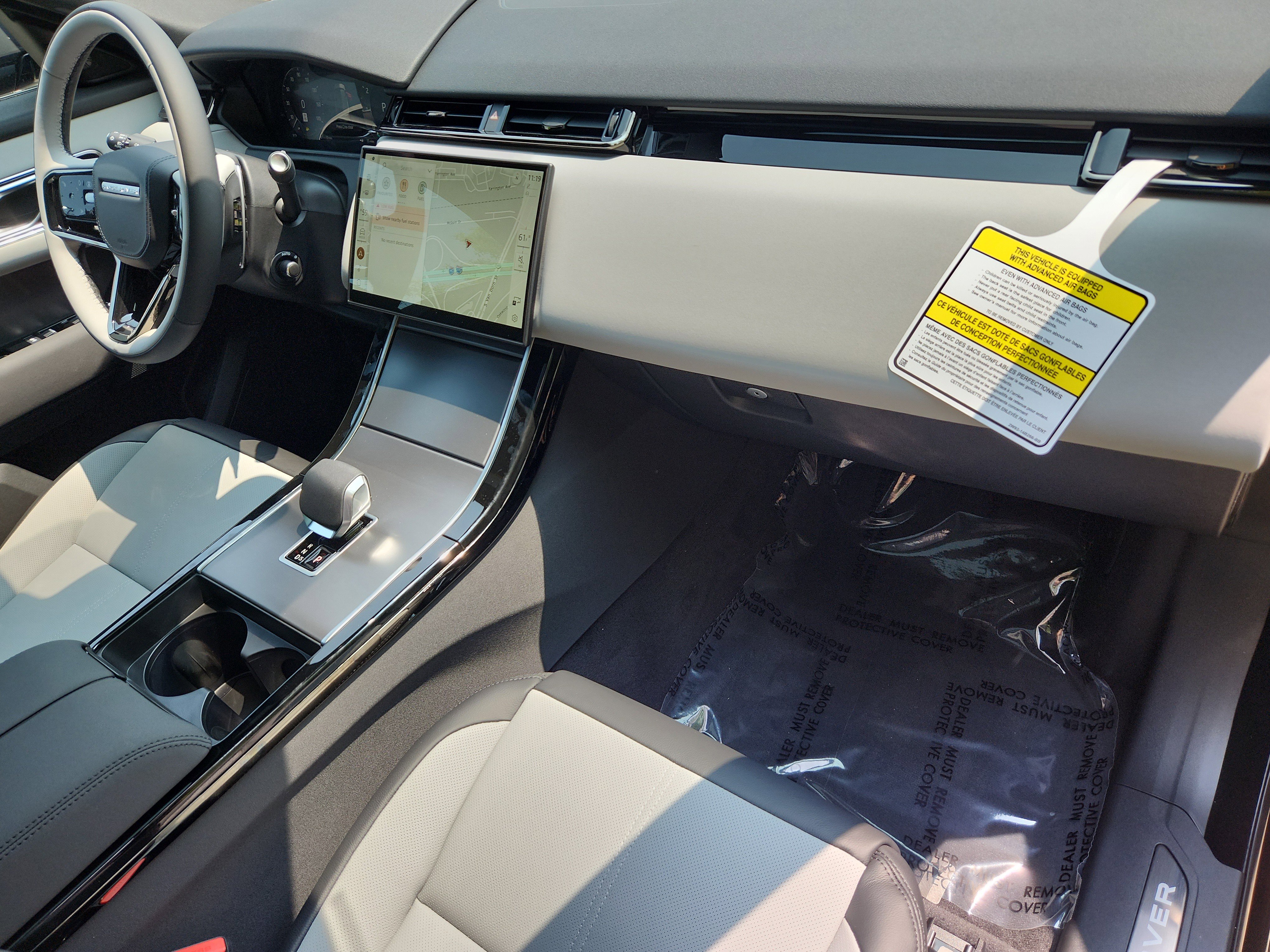 Certified 2026 Land Rover Range Rover Velar S image 27