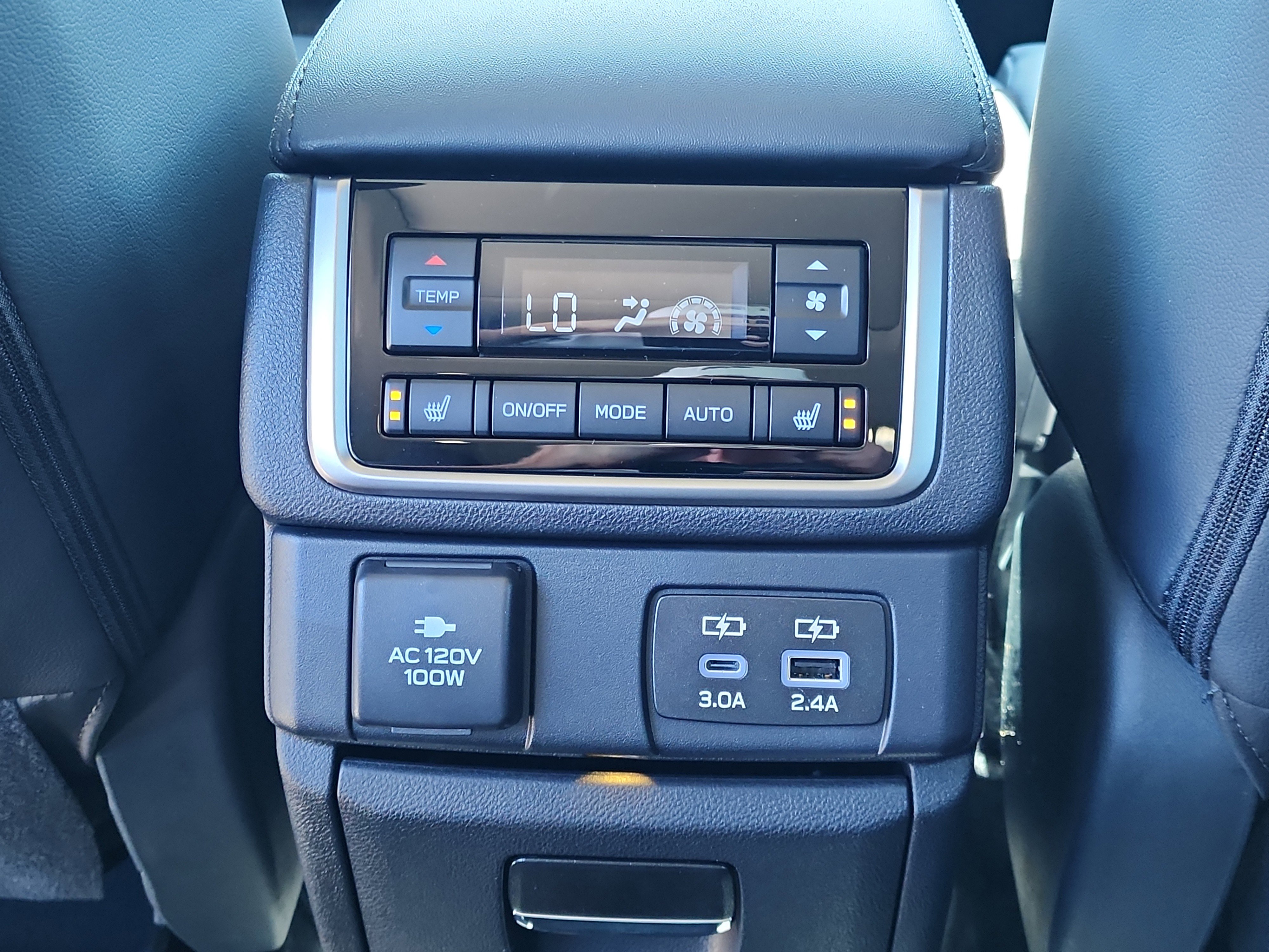 New 2025 Subaru Ascent Bronze Edition w/ Popular Package #2 image 9