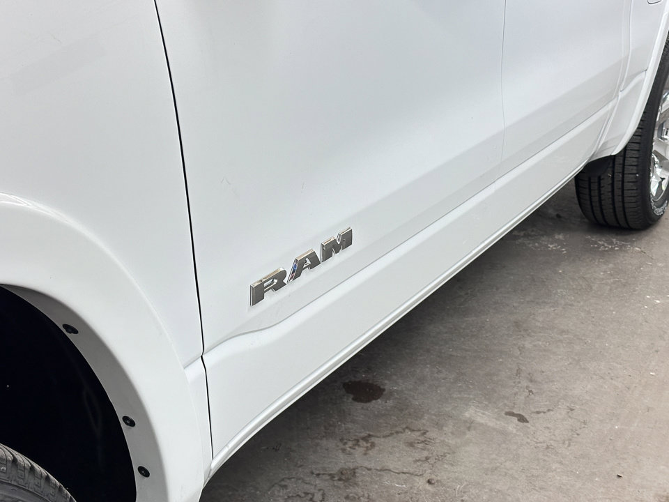 New 2026 RAM 1500 Big Horn AWD/4WD image 17