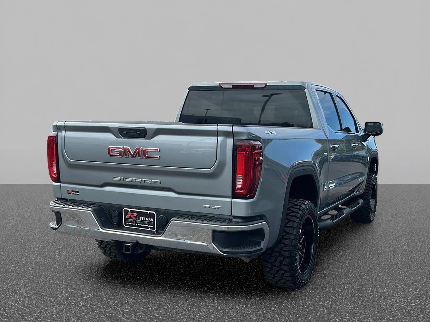 Certified 2025 GMC Sierra 1500 SLT AWD/4WD image 7