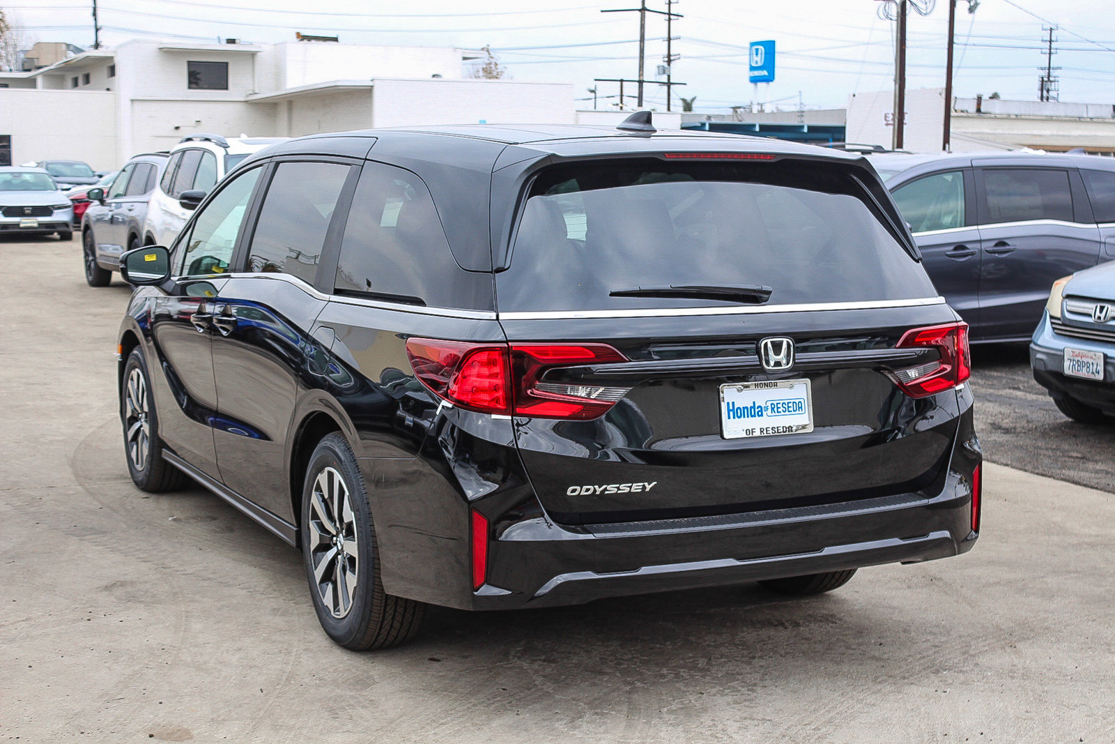New 2026 Honda Odyssey EX-L image 4